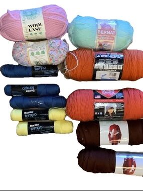 Mix Lot 13 Crochet-Knit Lion Brand~Caron~Red Heart Super Saver~ Bucilla~Bernat